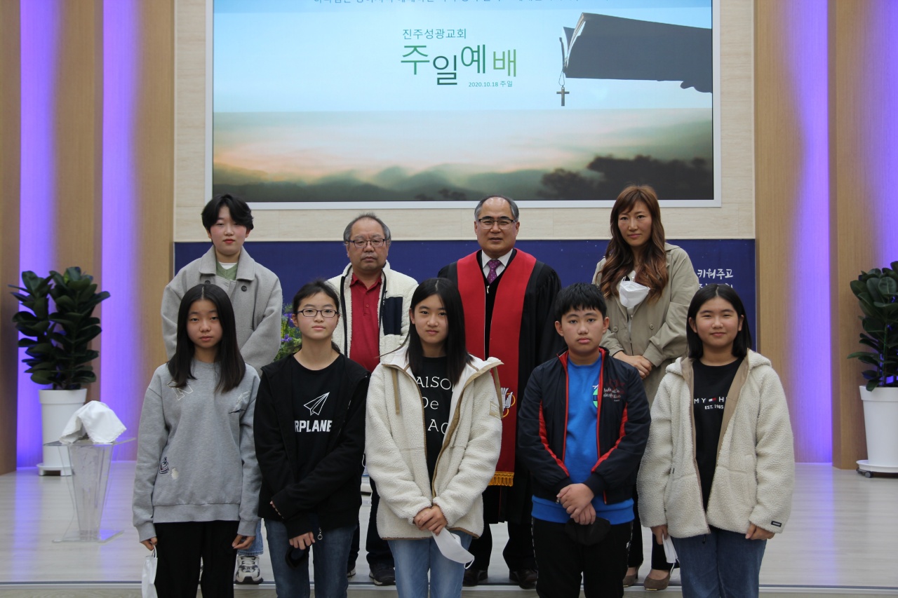 homepage_IMG_6826.JPG